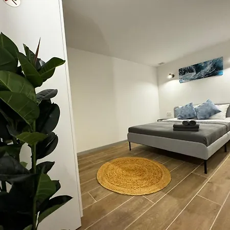 Aparthotel Cervero 24a 4*