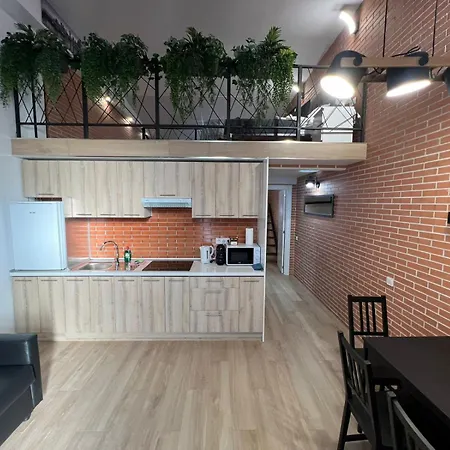 Cervero 24a Aparthotel 4*