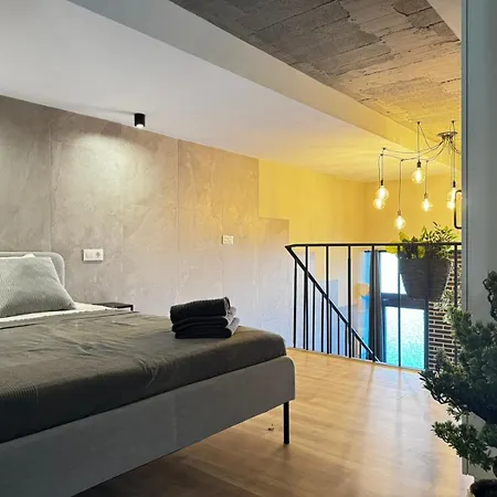 Cervero 24a Aparthotel