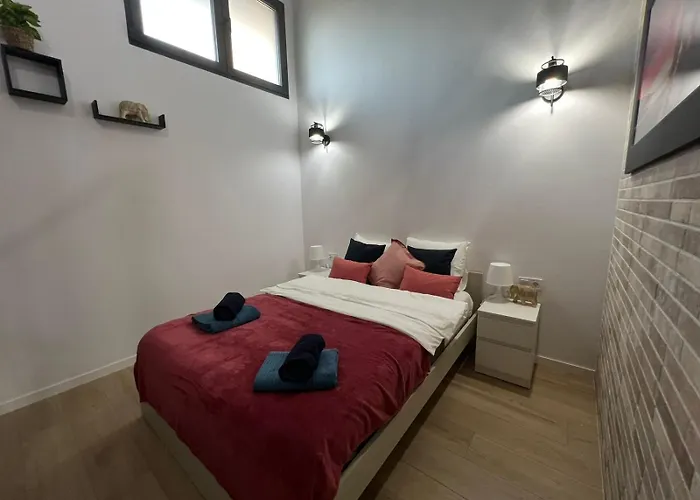 Cervero 24a Lägenhetshotell Valencia