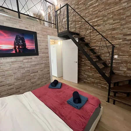 Cervero 24a Aparthotel Valencia